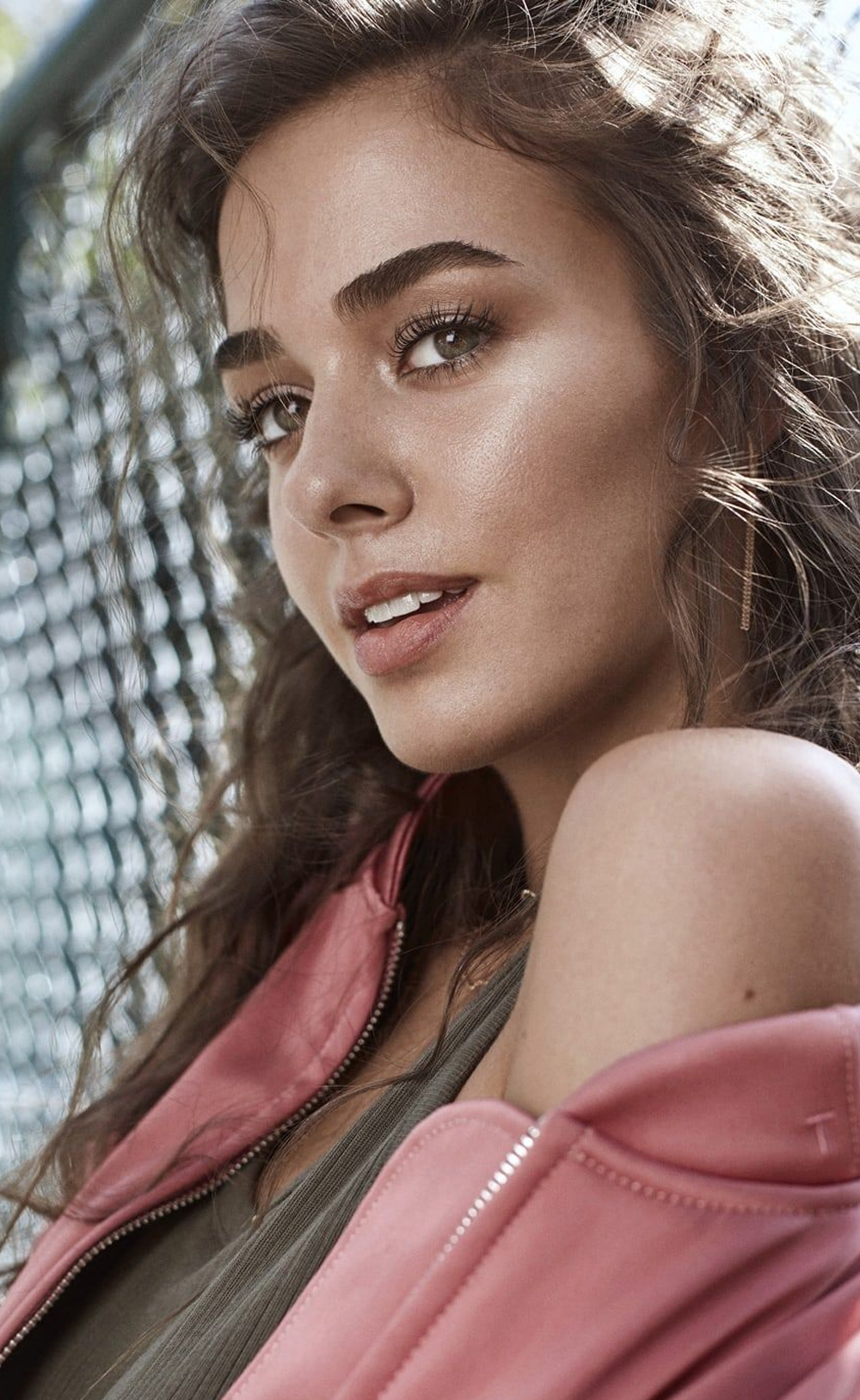Bensu Soral